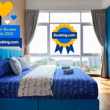 ג'והור בהרו Paragon Suites Studios With Private Jacuzzi Near Ciq Rts מראה חיצוני תמונה