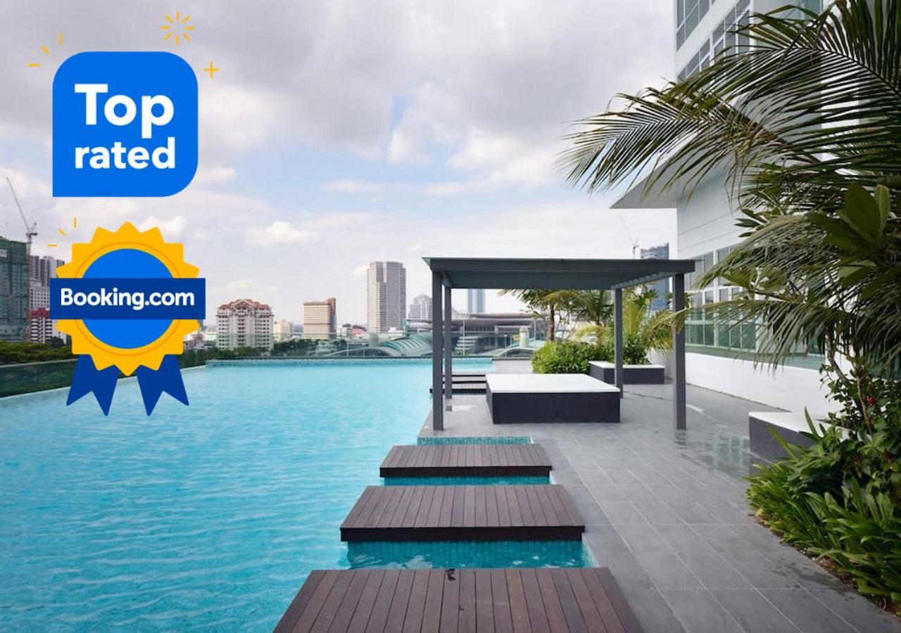 ג'והור בהרו Paragon Suites Studios With Private Jacuzzi Near Ciq Rts מראה חיצוני תמונה